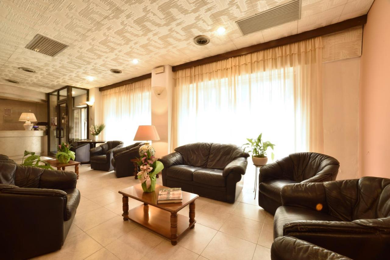 Hotel Morchio Diano Marina Buitenkant foto
