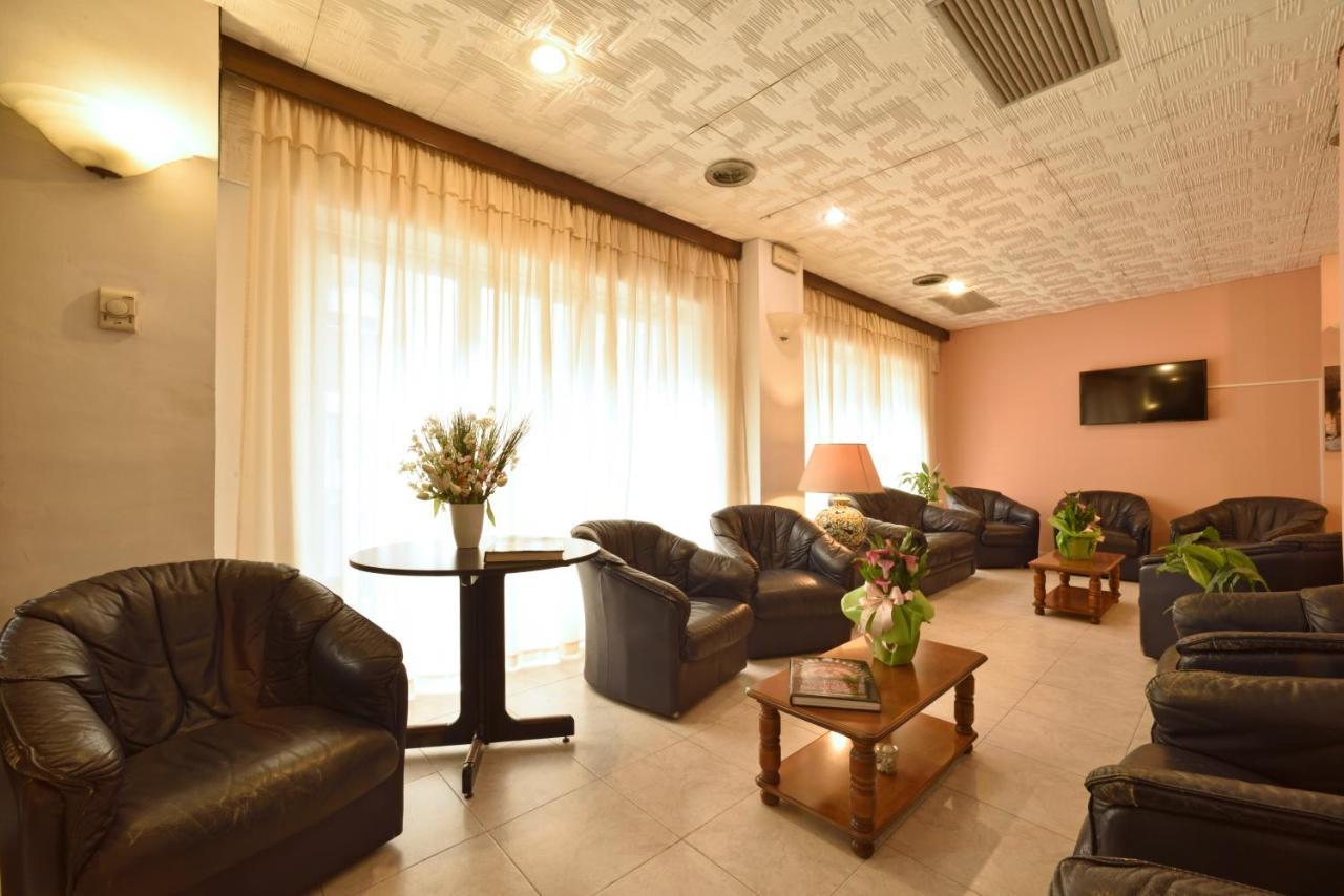 Hotel Morchio Diano Marina Buitenkant foto