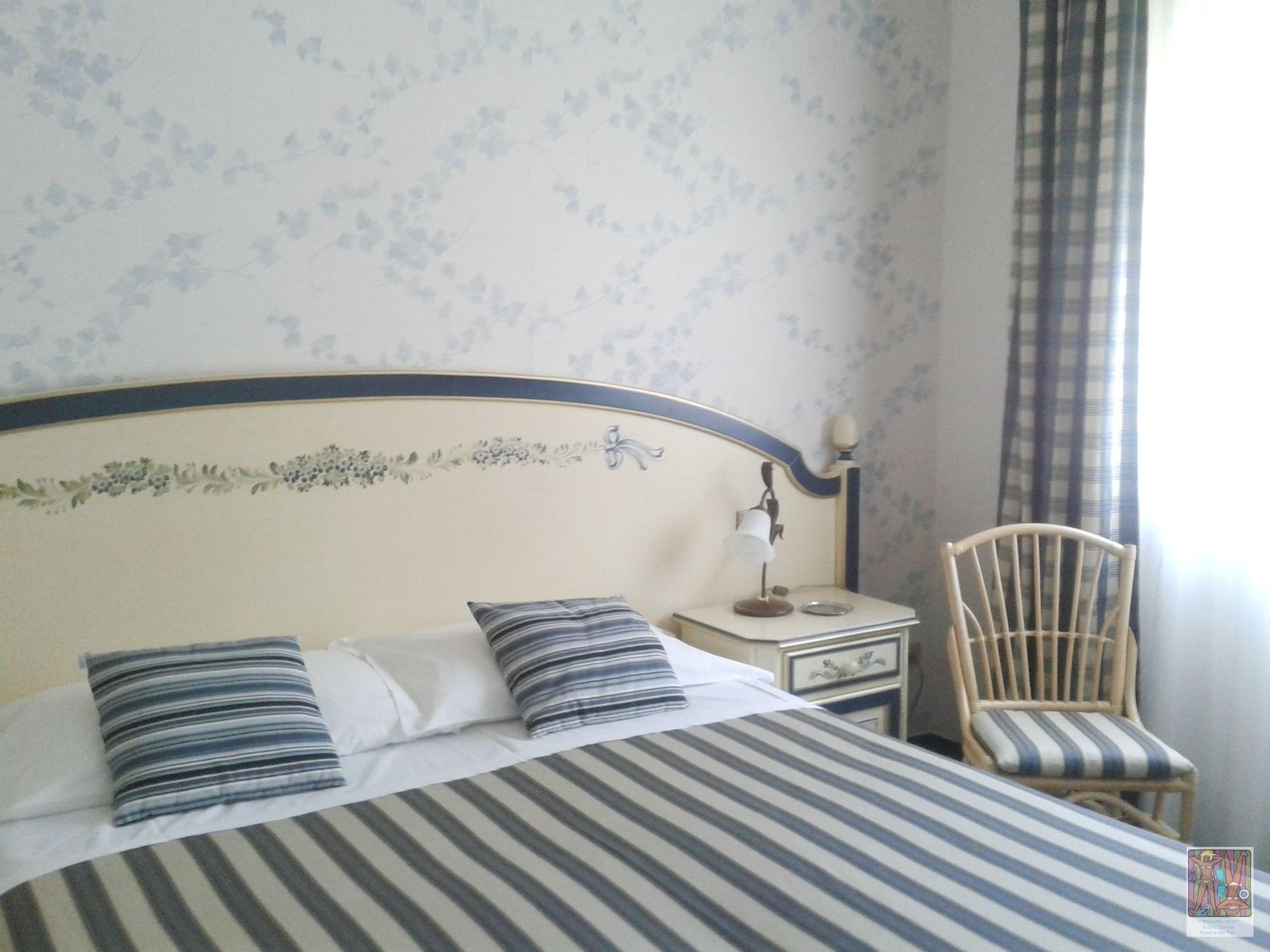 Hotel Morchio Diano Marina Buitenkant foto