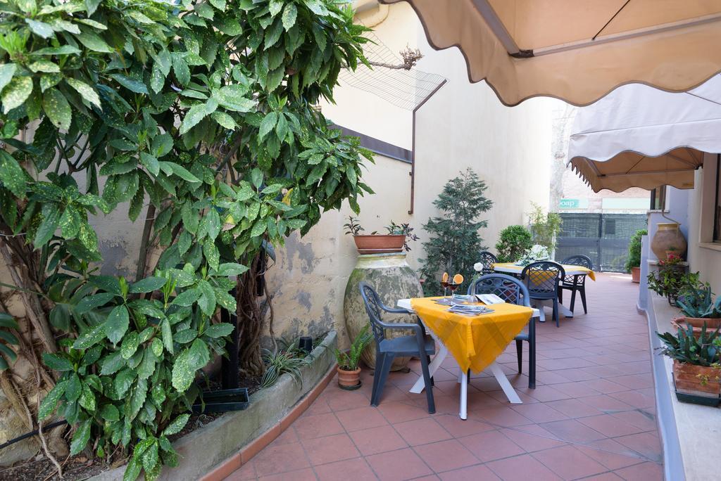 Hotel Morchio Diano Marina Buitenkant foto